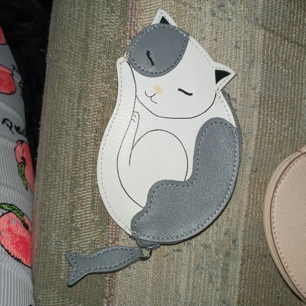 Women wristlet